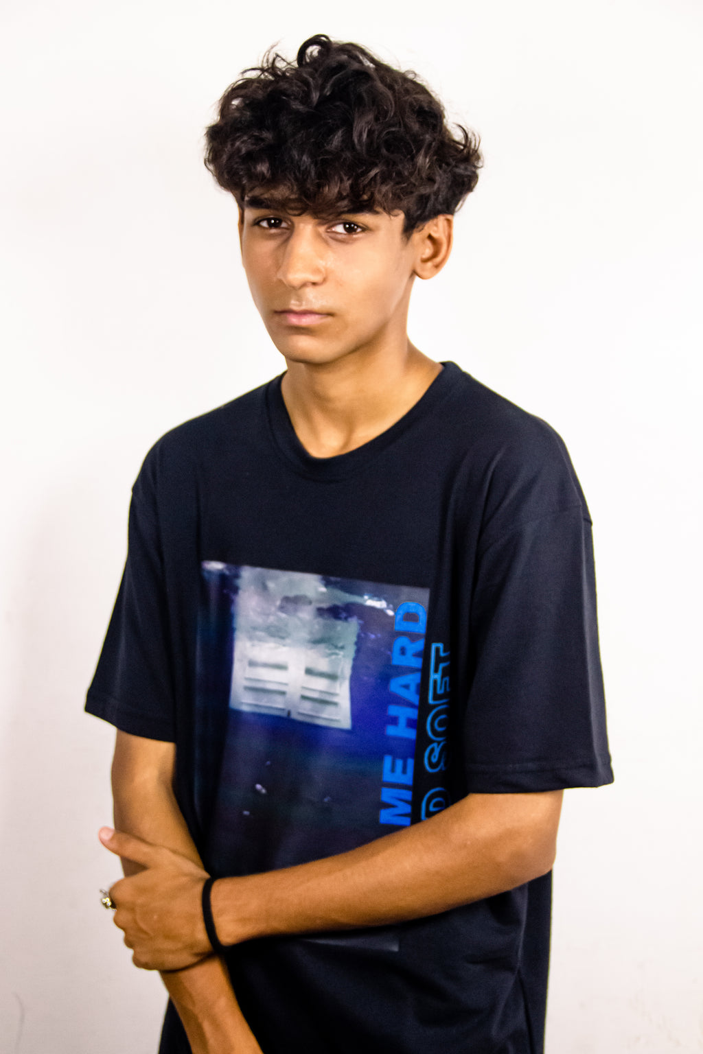 Hit Me Tee | Street Style